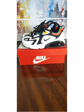 Nike Air Max 200 Shoes Mens Size 10.5 Multicolor Colorblock Sneakers AT5627-100